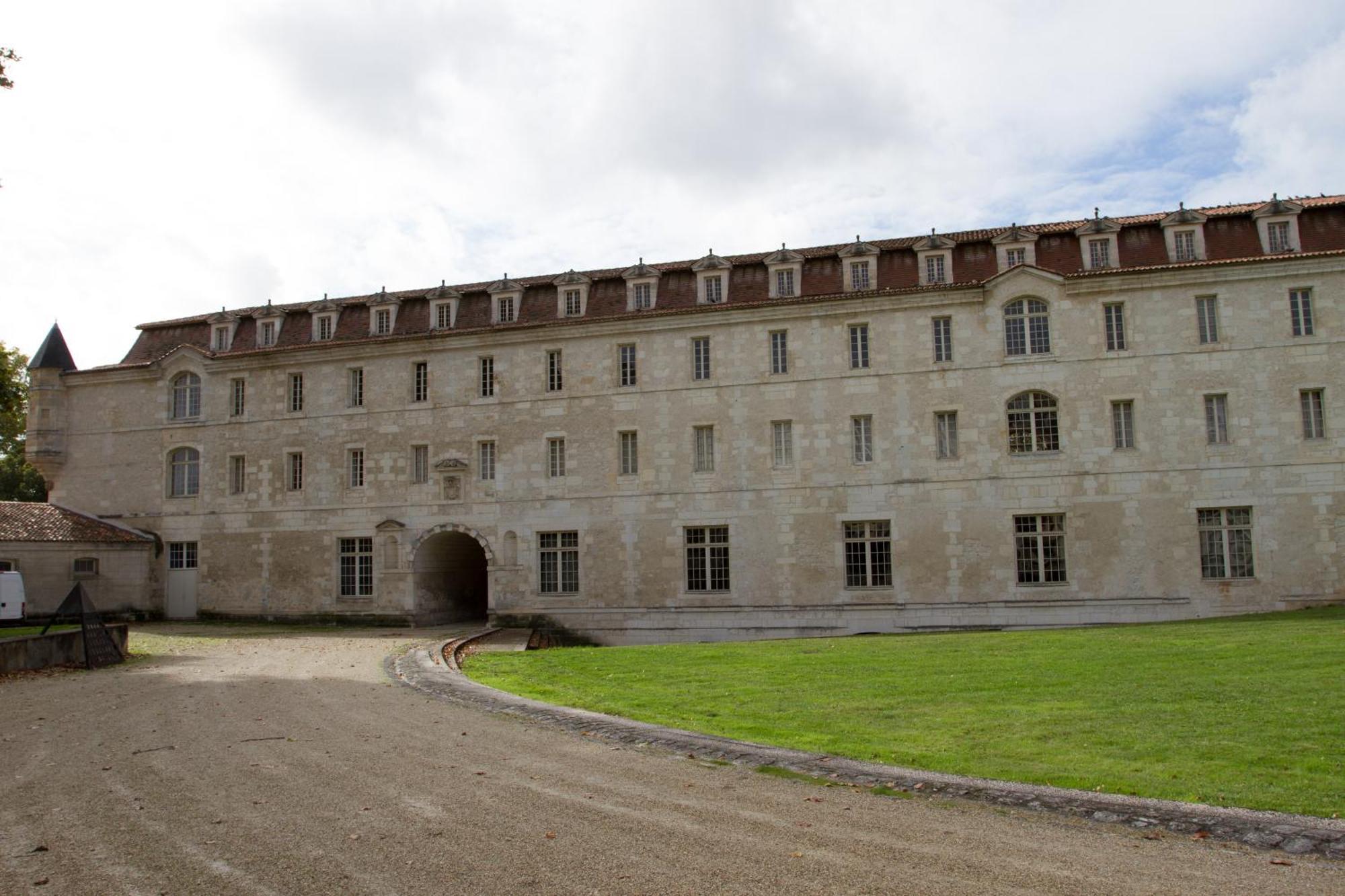 Les Chambres De L'Abbaye Сент Екстериор снимка