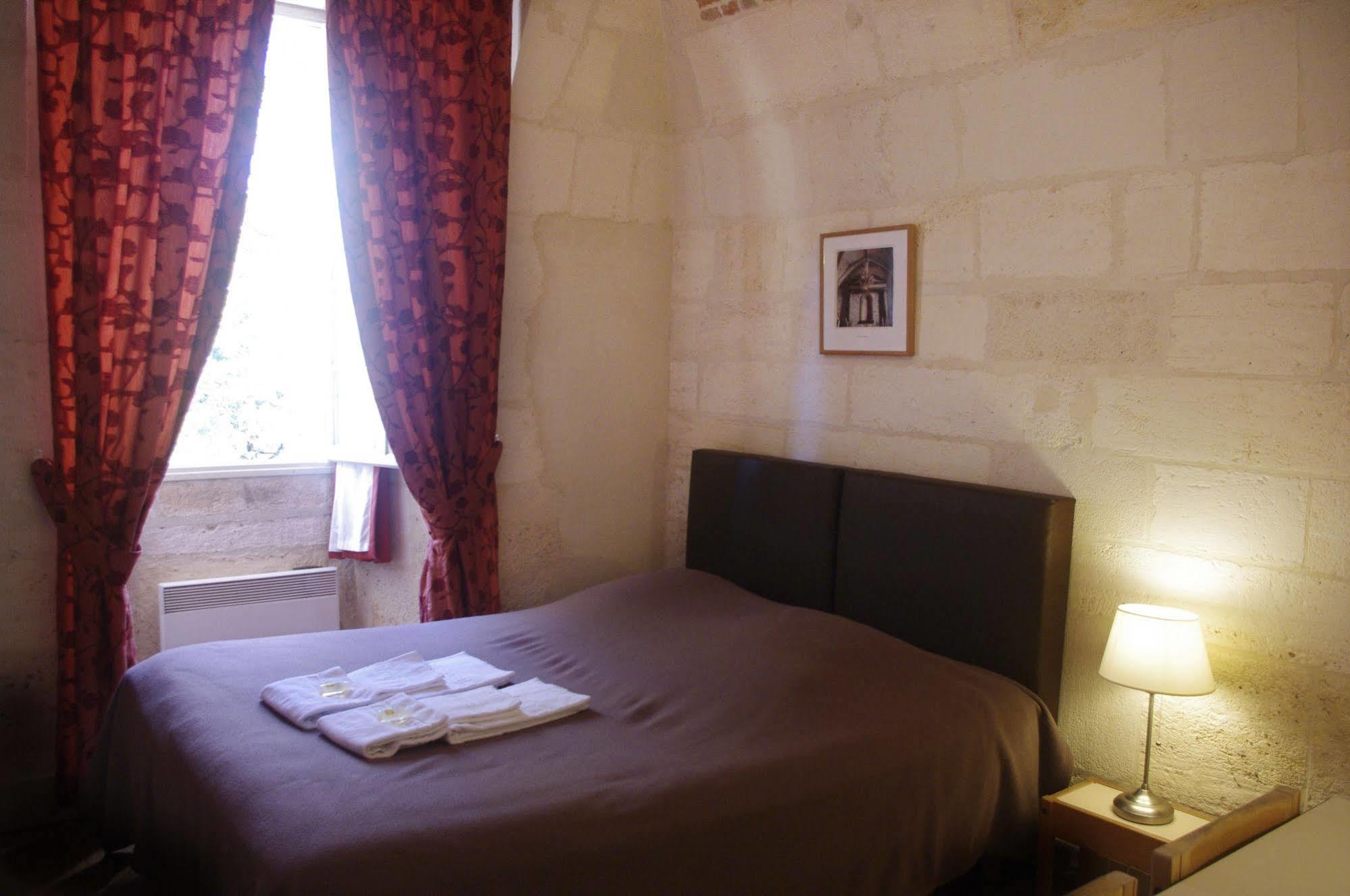 Les Chambres De L'Abbaye Сент Екстериор снимка